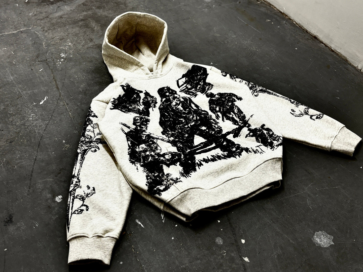 WAR HOODIE